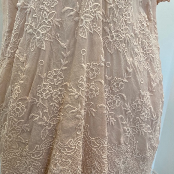 Johnny Was Womens Short Sleeve Melon Tunic w Tonal Embroidery/ Size M - Picture 2 of 10